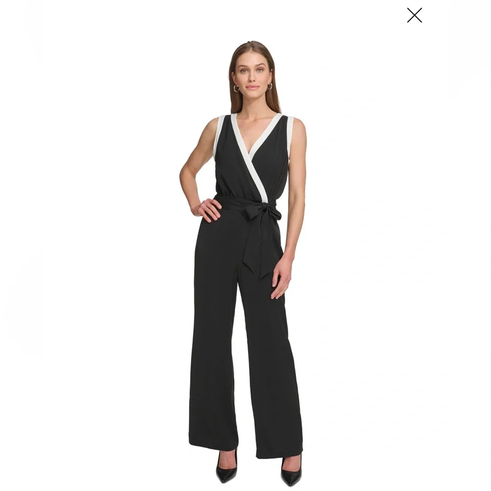 💎New DKNY Women's V-Neck Sleeveless Tie-Waist Jumpsuit - Picture 1 of 4